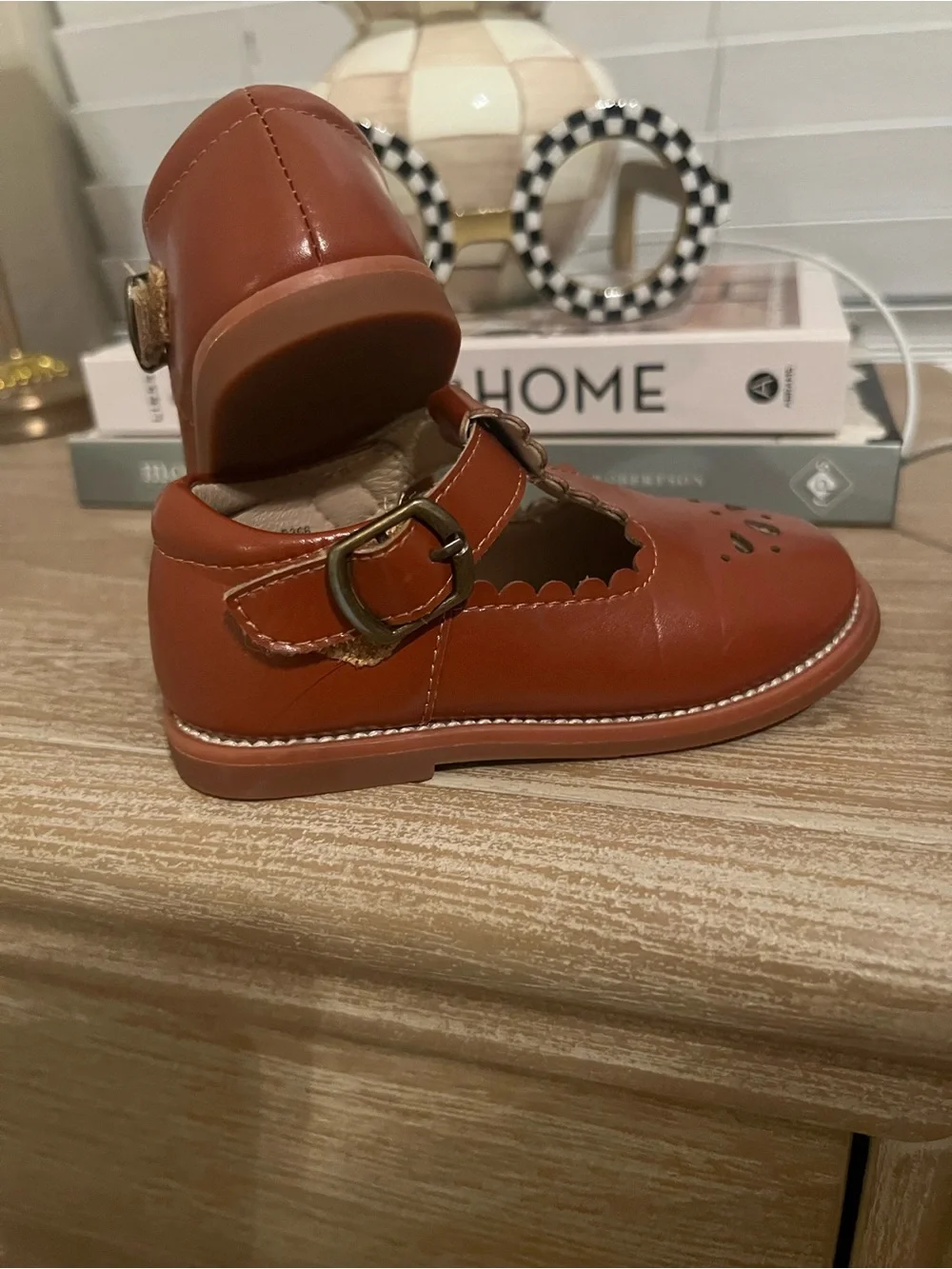 Girls' Classic Brown T-Strap Mary Jane Shoes Felix & flora